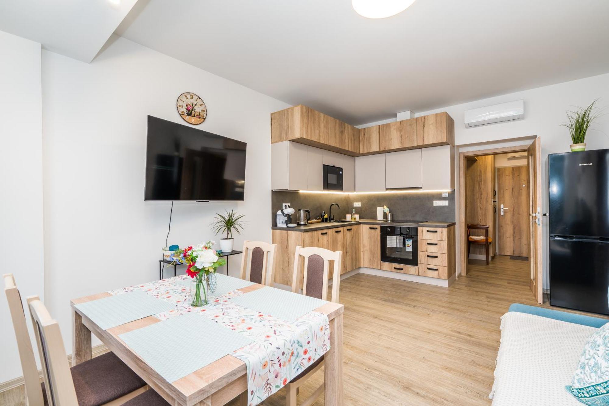Perla Hradce 302 Apartment Hradec Kralove Exterior photo