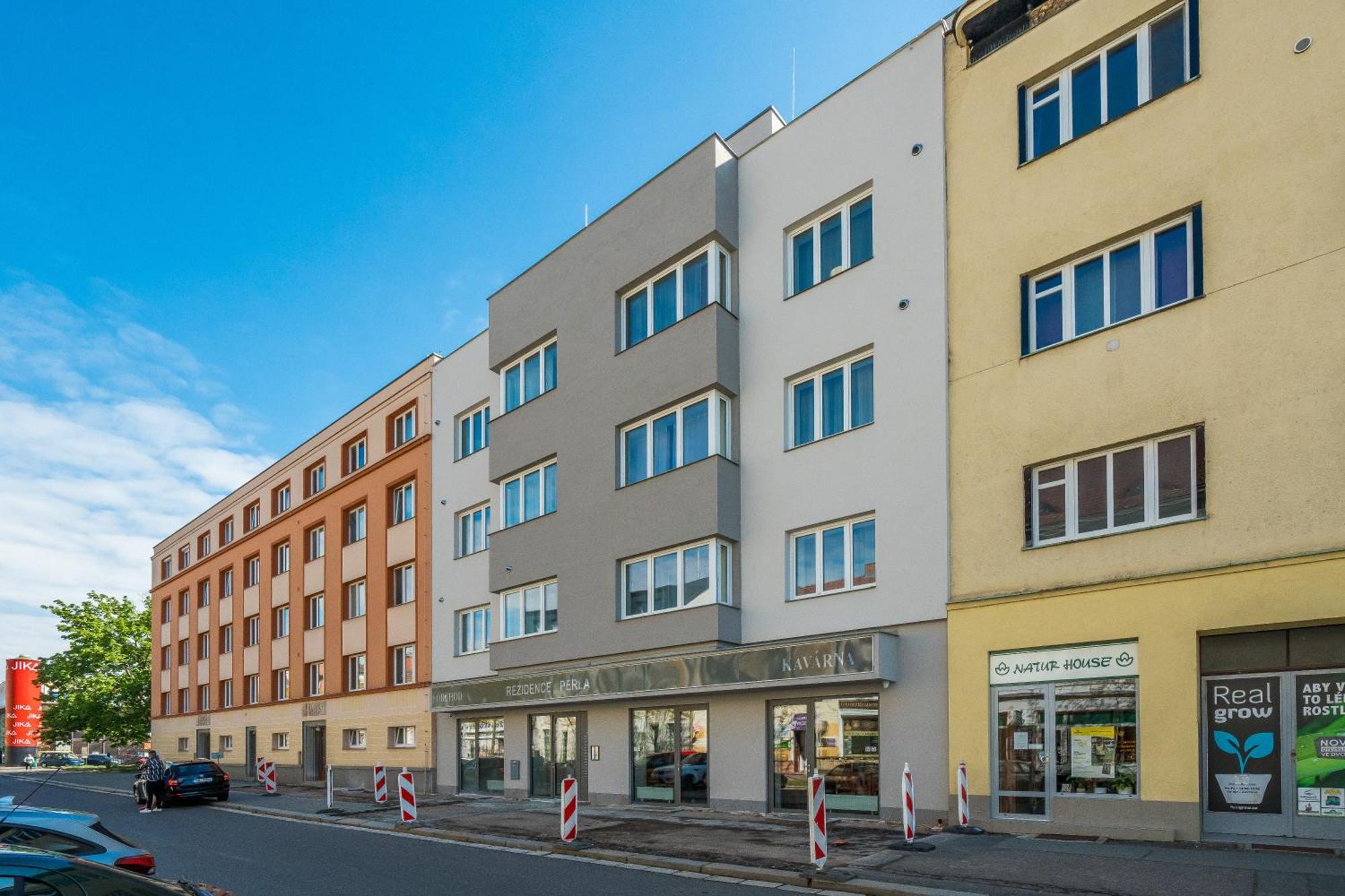 Perla Hradce 302 Apartment Hradec Kralove Exterior photo