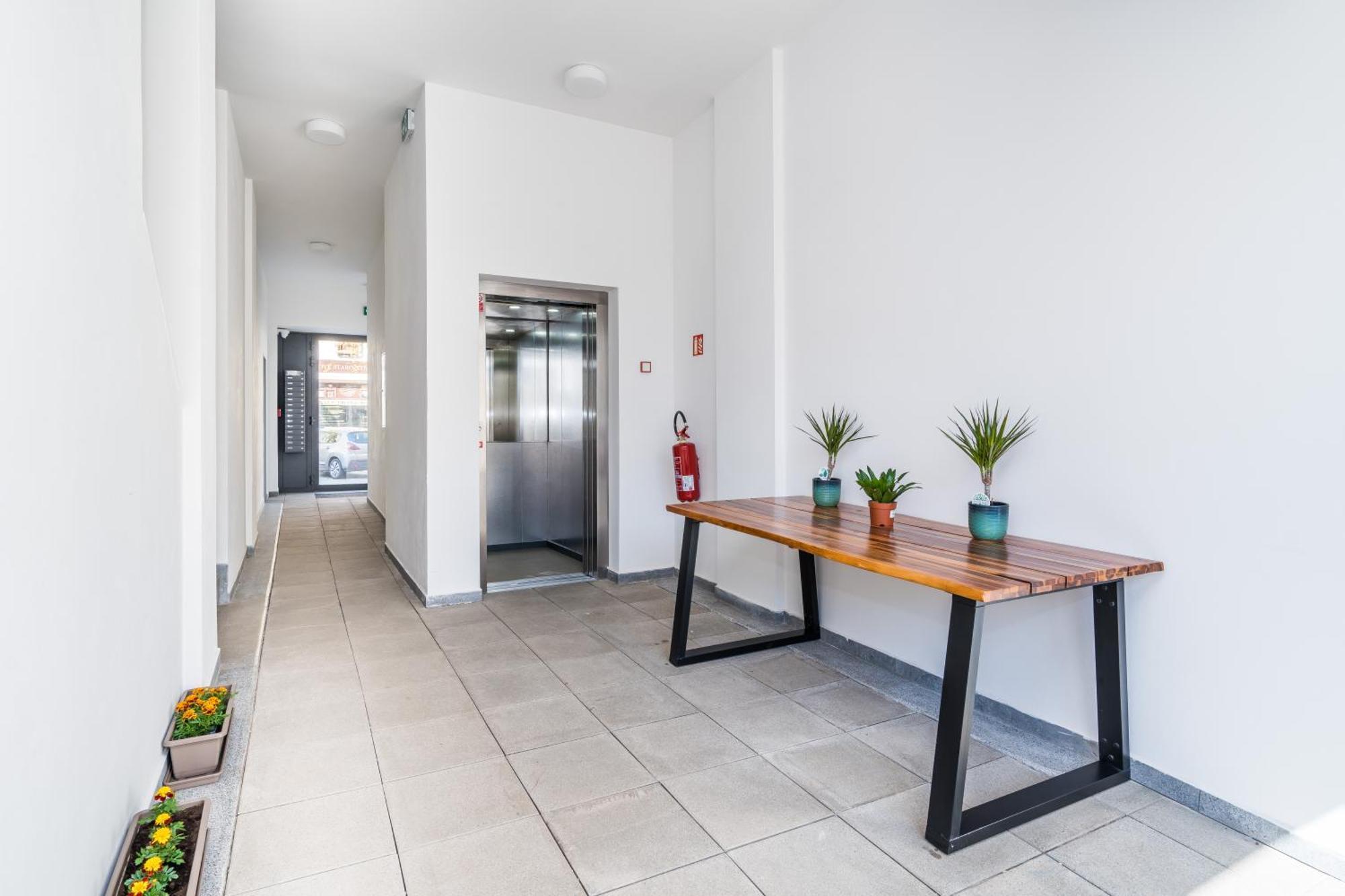 Perla Hradce 302 Apartment Hradec Kralove Exterior photo